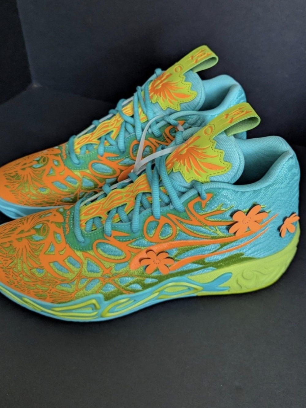 Mens 10.5 PUMA x Lamelo Ball MB.04 '1 Scooby-Doo' shoes